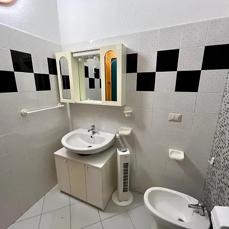 Apartment Teresa By La Via Del Mare Viaggi E Vacanze
